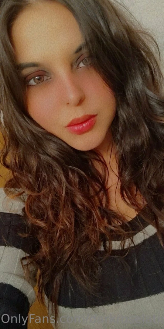 Good morning sunshine hope you have a great day wanna see me give head 