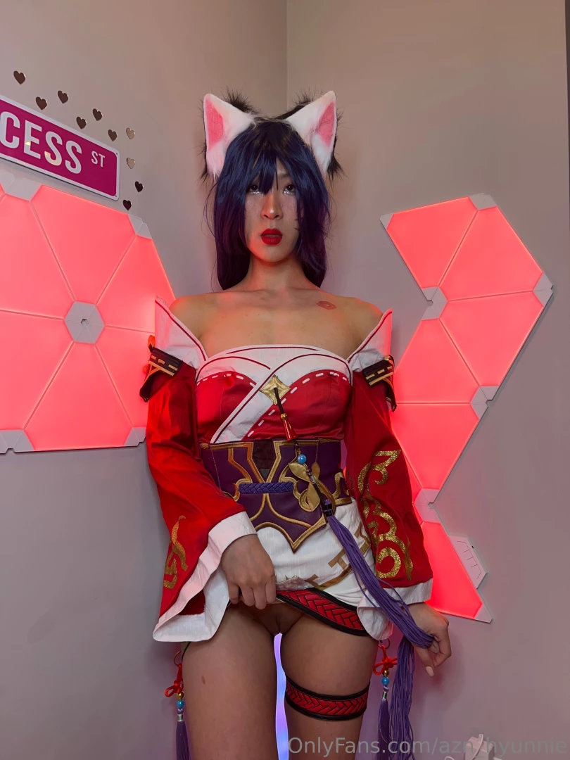 Ever wondered what ahri s pussy looks like 