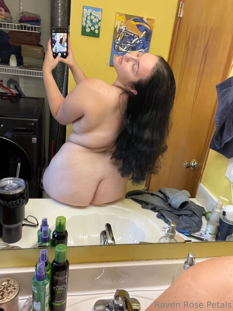 Feeling so hot today maybe we can play 