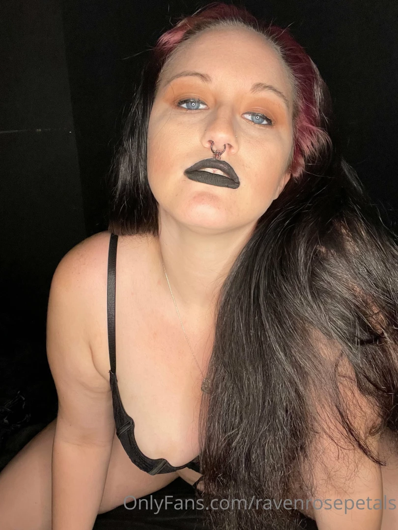 Ravenrosepetalsfree part 4 