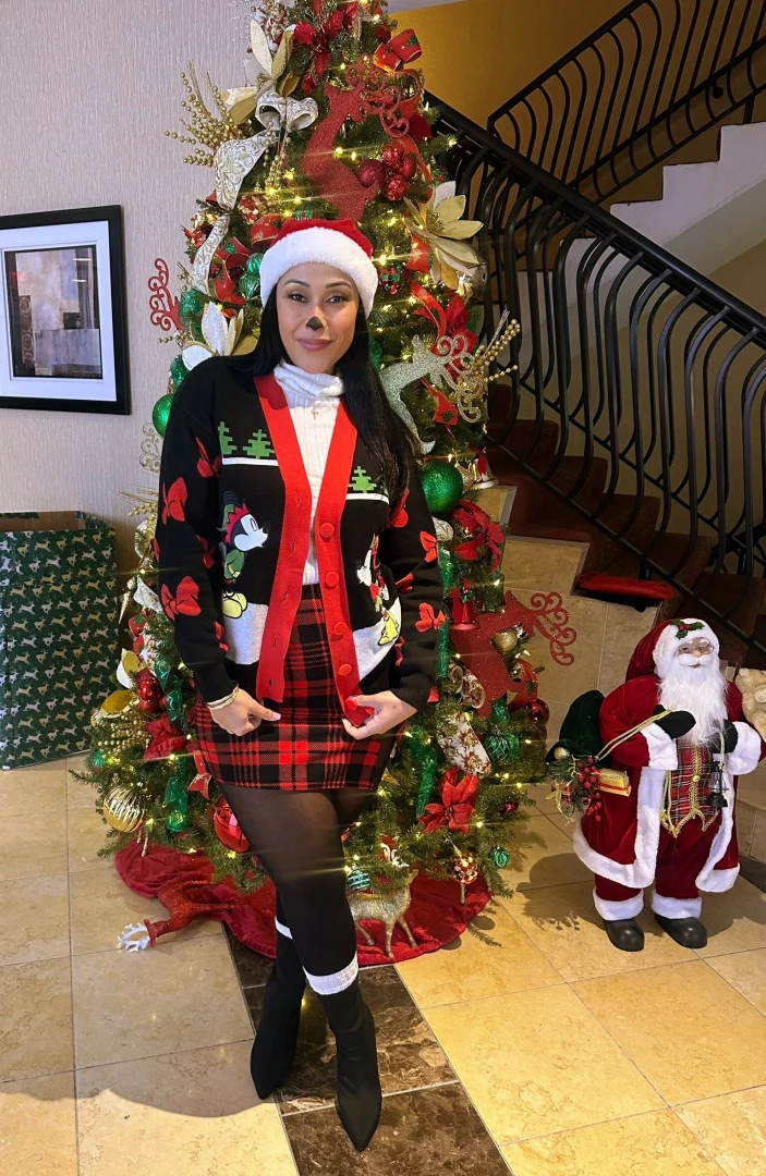 Let the holidays begin 