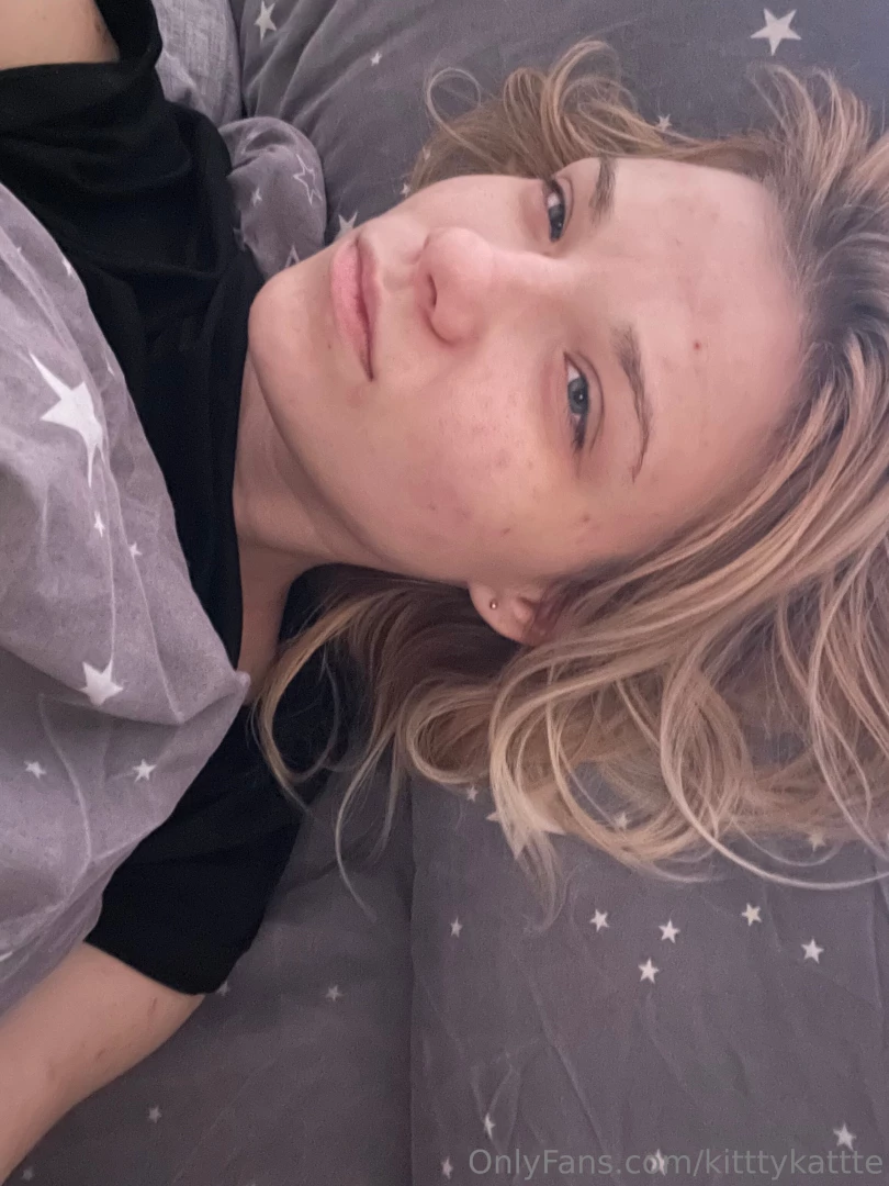 The weather is so awful i didn t even want to go outside but work 