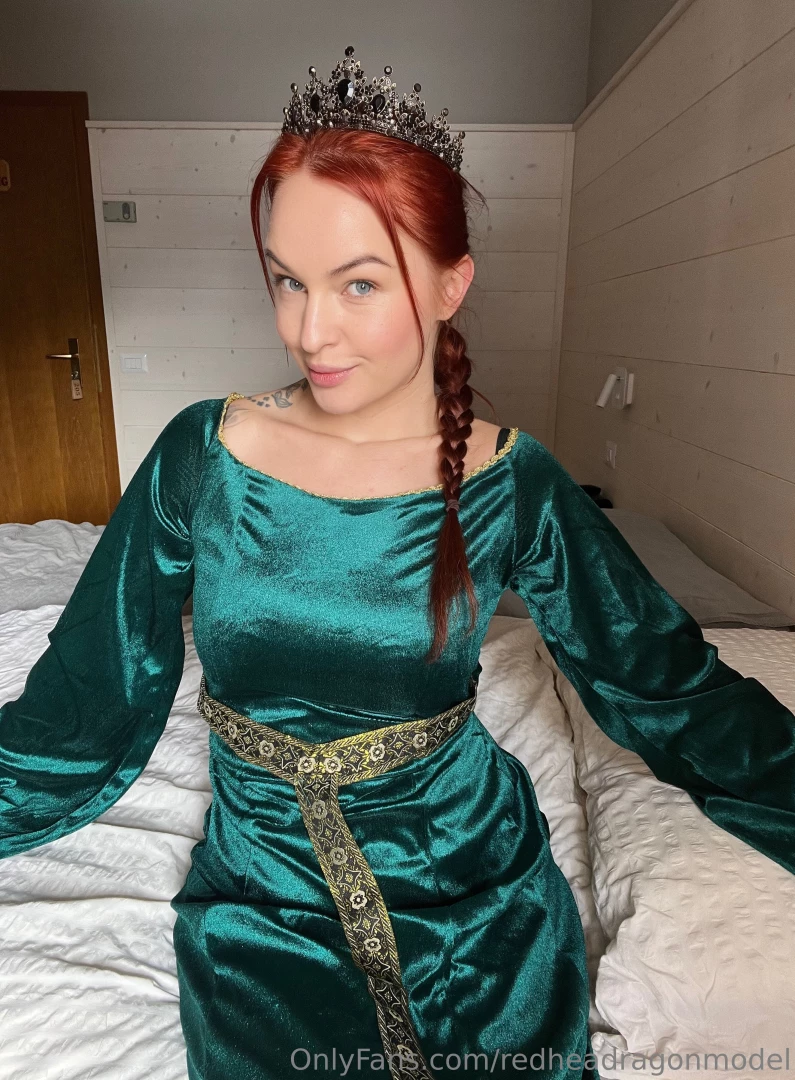 Your czech princess is on my love what are you waiting for come say 