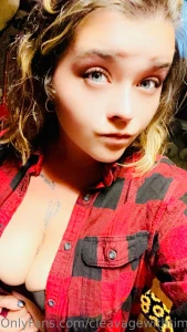 Fact flannel season is my favorite time of year