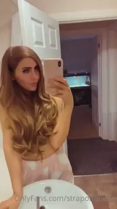 Your favourite mistress has had her hair done do you like it 