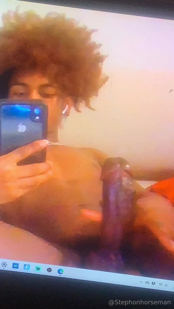 Hmu for custom vids part 1 