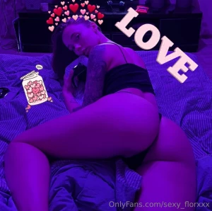 Fairy_flora who is this it s your valentine fairy_flora don t be shy