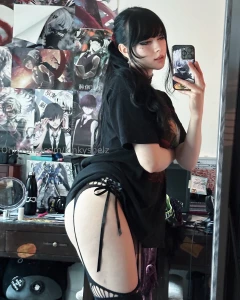 Large tshirt and no pants a midnight snack part 2