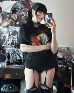 Large tshirt and no pants a midnight snack