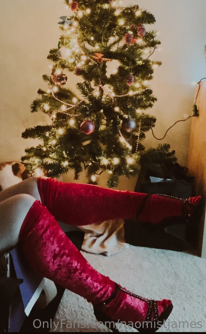 Stockings for the win 