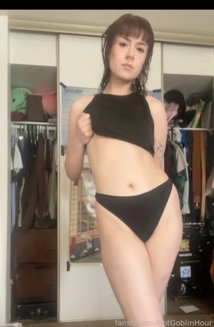 Egirl blackthong altgirl altgf emogf gothgf slimthick curvy part 1 