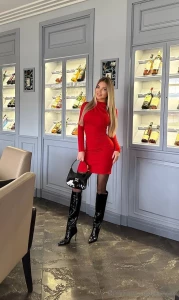 Honey do you like tall girls or do you like petite girls