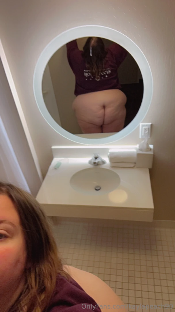 Would you fuck me from behind if i turned around and grabbed the sink 