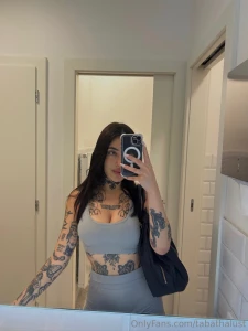 Don t be shy write me and let s have a good time