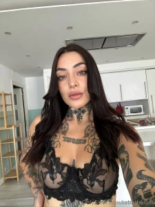 Hi baby tell me what you would like to do today by dm baby