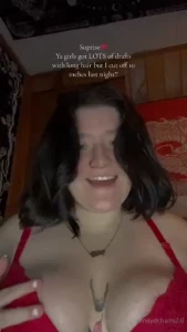 Supriseeee lots of content to post with my long hair still buutttttt