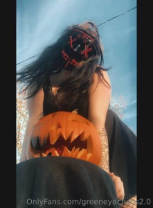 Halloween eve is it a thing i vote yes get the deal stuff while it part 1