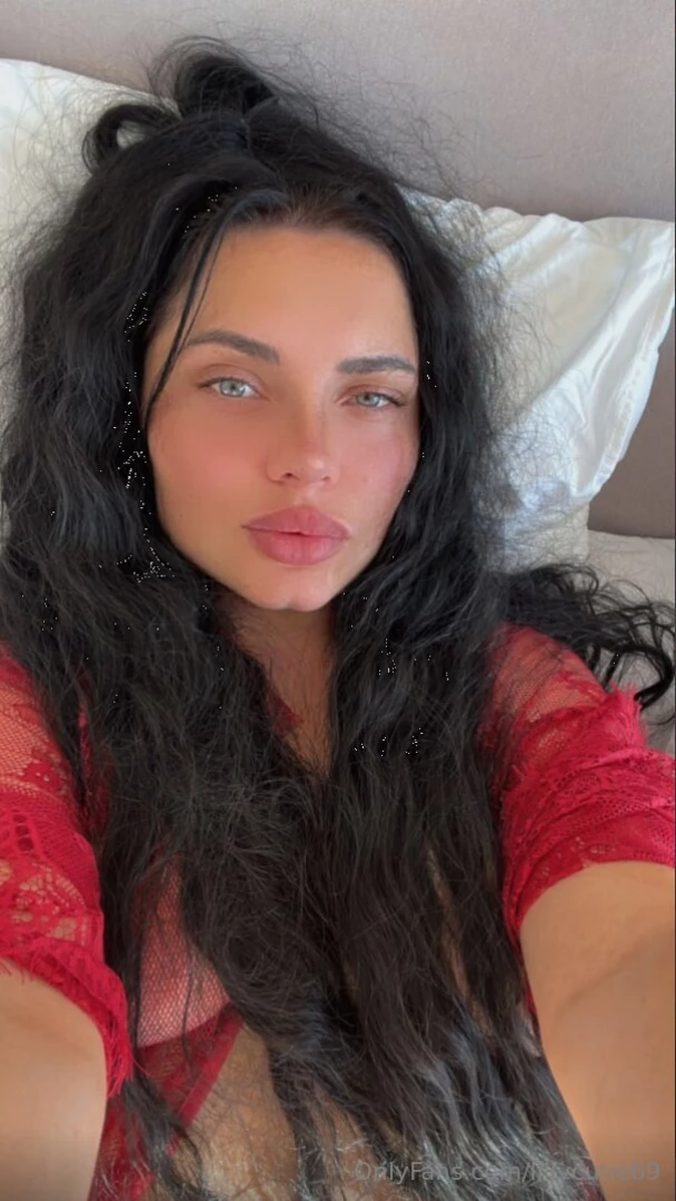 Your_queen_eva_free click here - your_queen_eva_free this cutie is part 46 