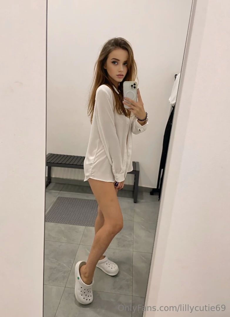 Stop scrolling leriberrry so kinky for her age but she s online now so part 154 