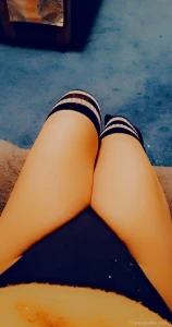 Good morning if your still sleepy then come and rest your head on my