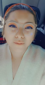 I want someone to cum on my face well i wear my glasses