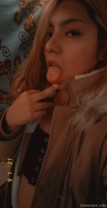 Hello cuties i m craving some cock