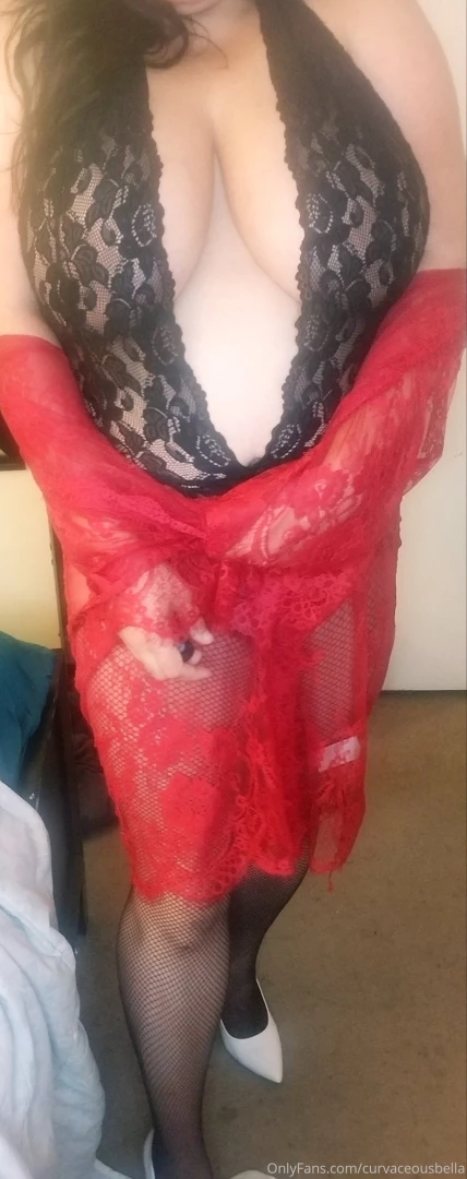 My favorite combo heels and lingerie come follow me on snapchat 