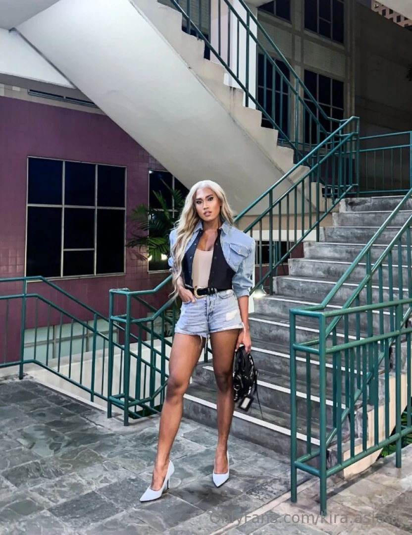 I don t wait for an excuse for a colorful exit - i create it myself 