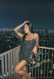 What a gorgeous lady