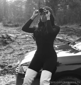 Looking stylish always and everywhere is my fetish from the very