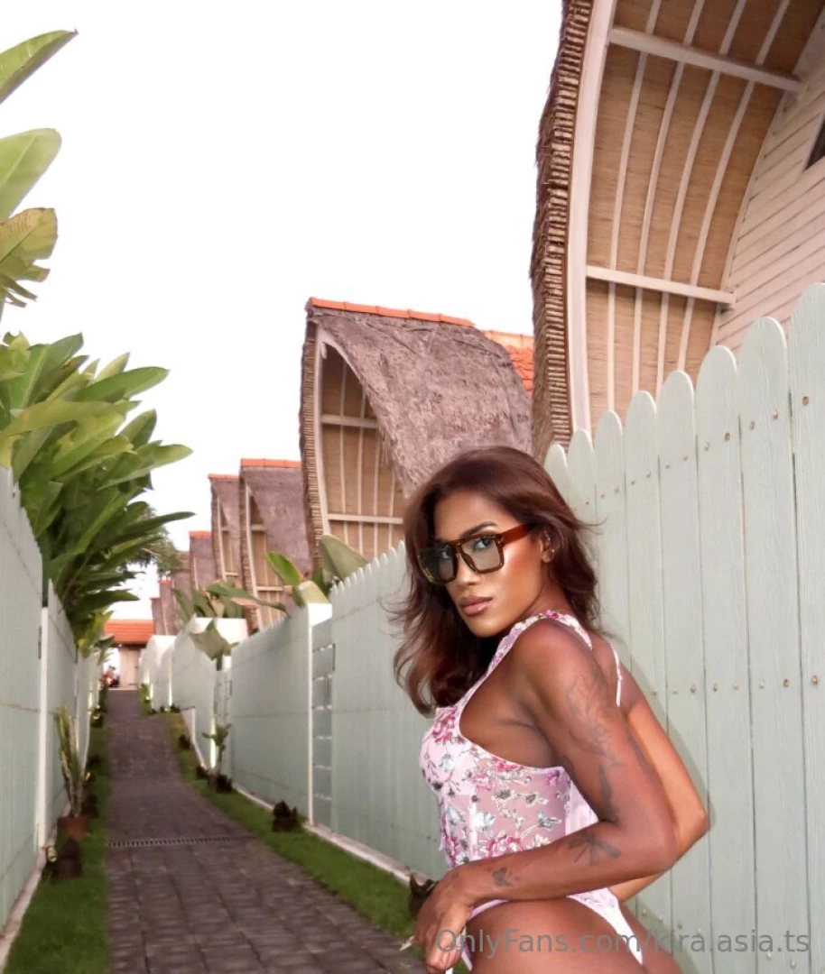 Sunshine style and a little bit of intrigue what do you think maybe 