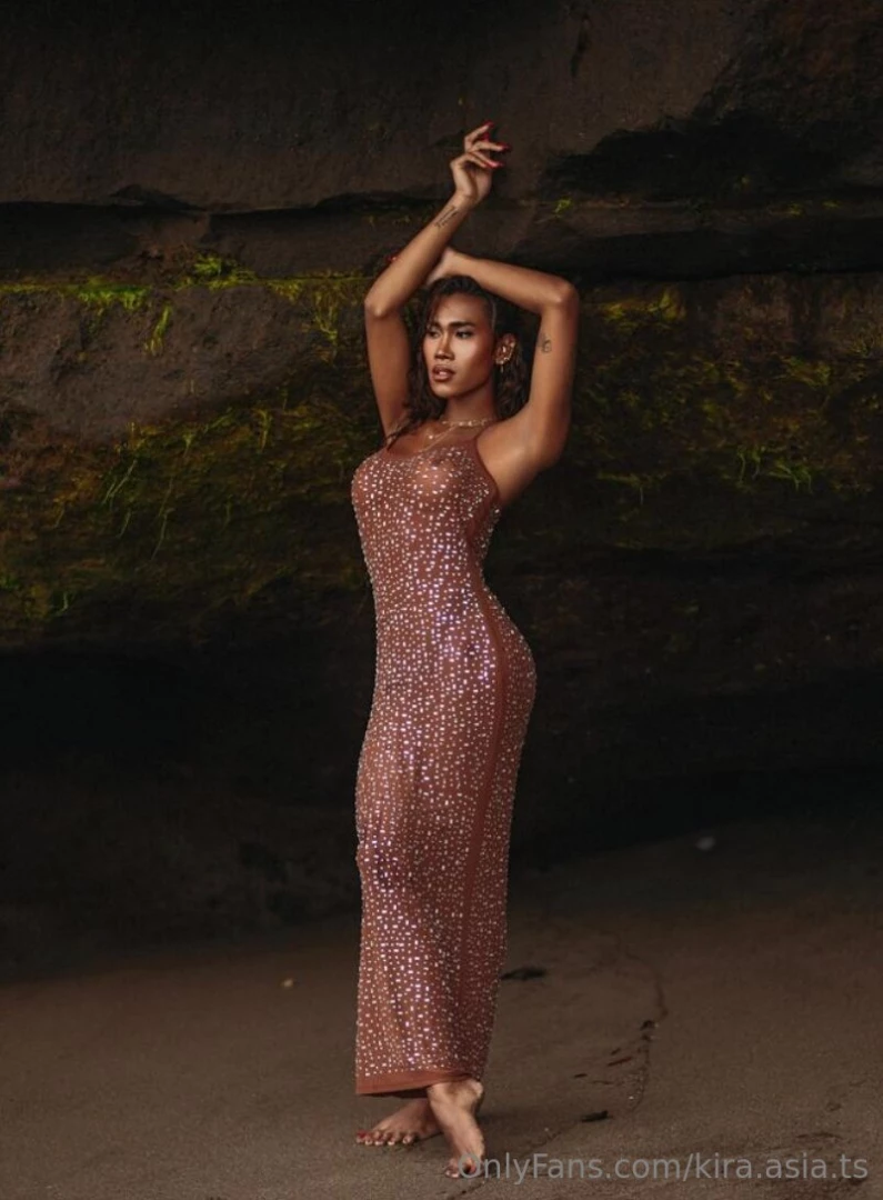 Valentine s day is coming up what do you think of my look stylists 