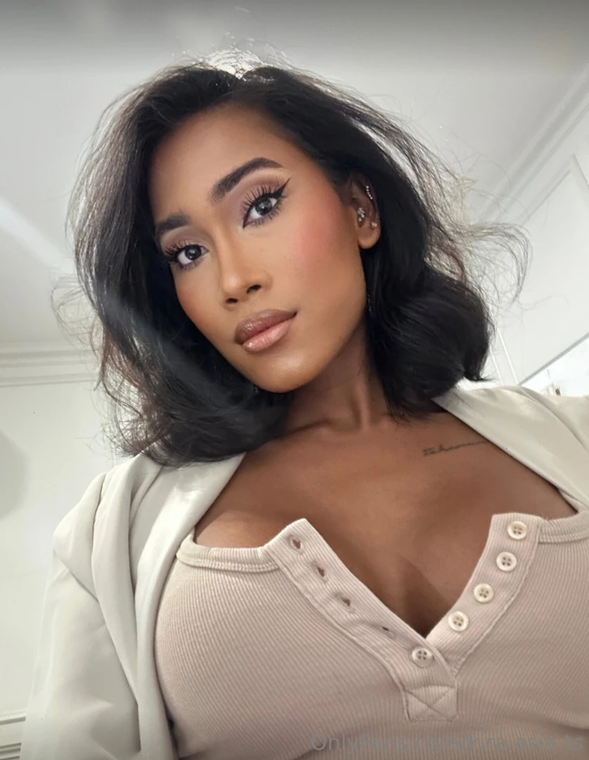 Look into my big beautiful eyes part 1 