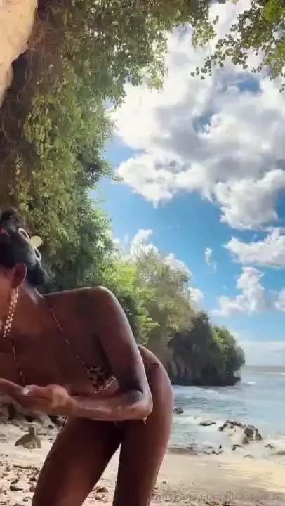 In the sun don t forget to moisturize your skin with lotion 