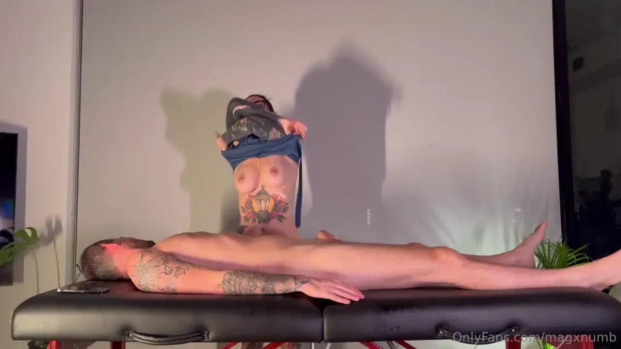 Brand new bg massage table fuck did you know i offer erotic massage my part 1 