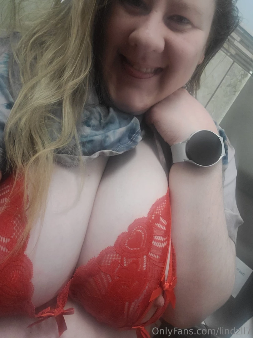 Titty pics at work part 1 