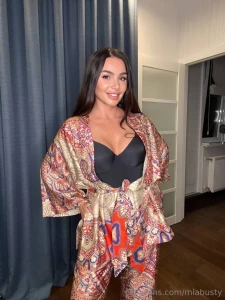 The divine milf angelika_peerless from your fantasies will show you part 329