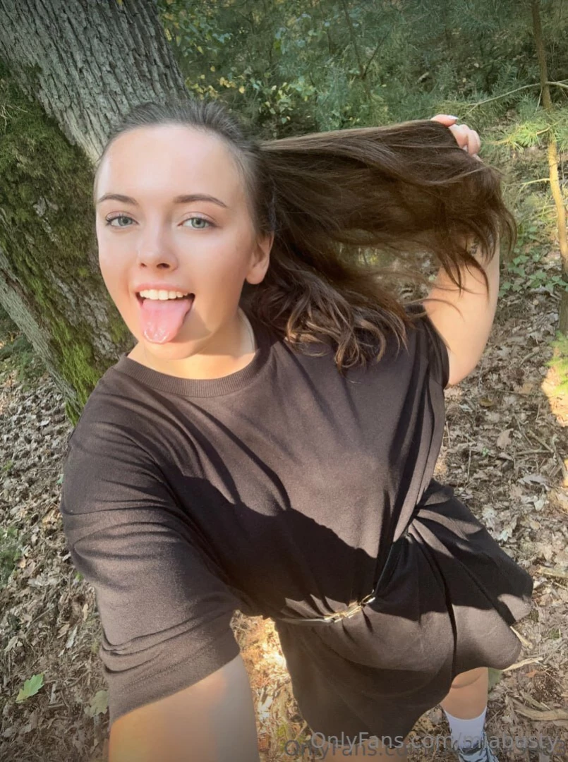 Don t scroll get what you want here for free only mira hot cutie only 