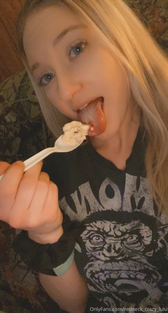 Do you scream for ice cream i do butter pecan it is 