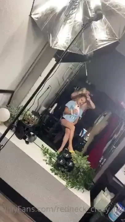 Ohhhhh that highlight makeup and hair with kalsie jo with glam amp 