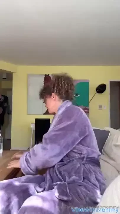 I love fucking myself in secret i slipped into my robe when i decided 