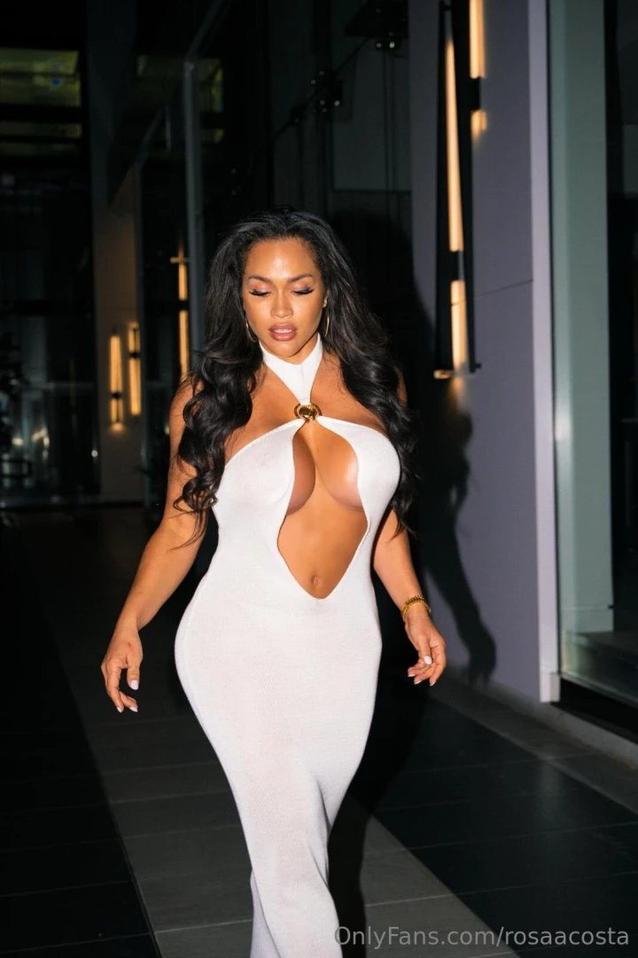 Strutting my way to you one step at a time 