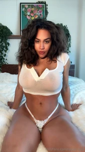 I feel extra sexy today do you agree