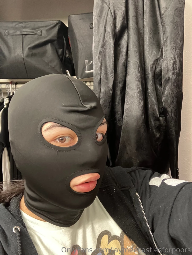 Had to post here bc if you re in to ordering vids with me like this 