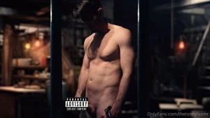 Pic from the basement vid xxx