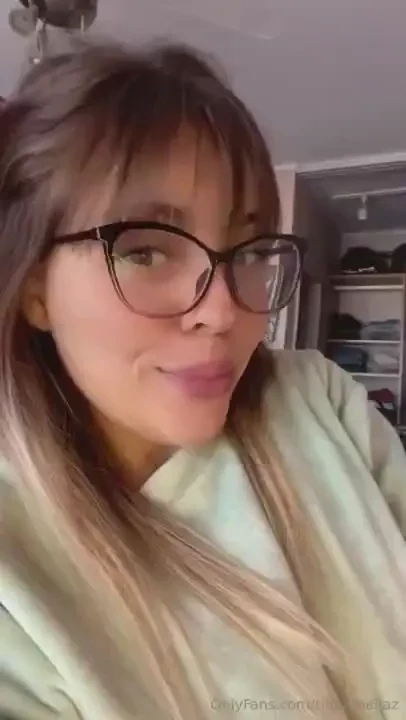 Or guess what i look like baby 