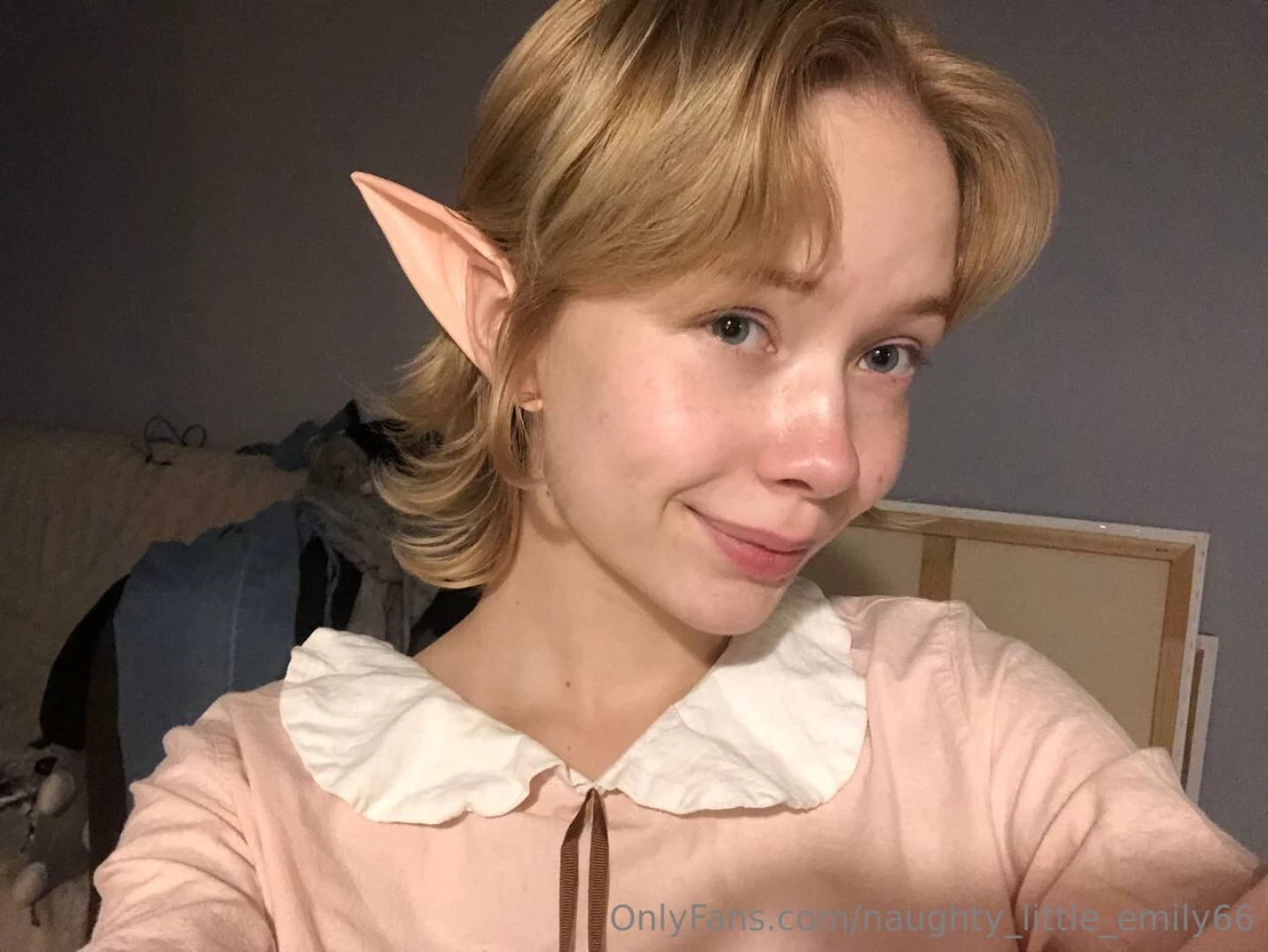 Naughty-little-emily66 