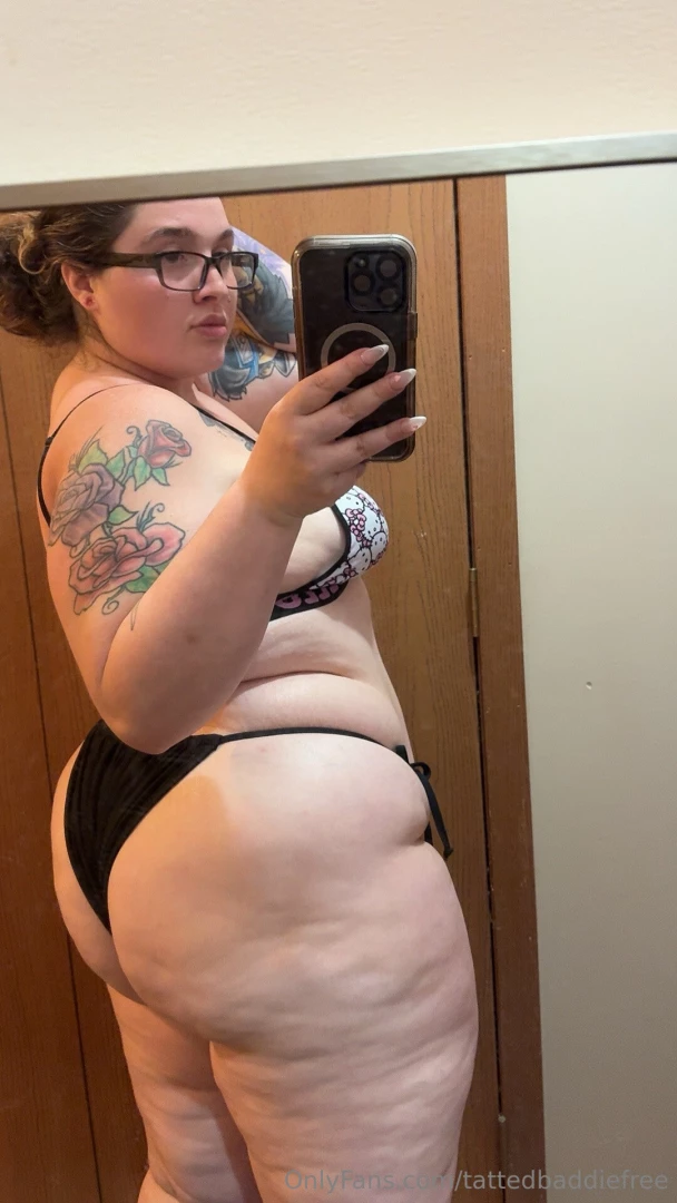 Say hello to this kitty 