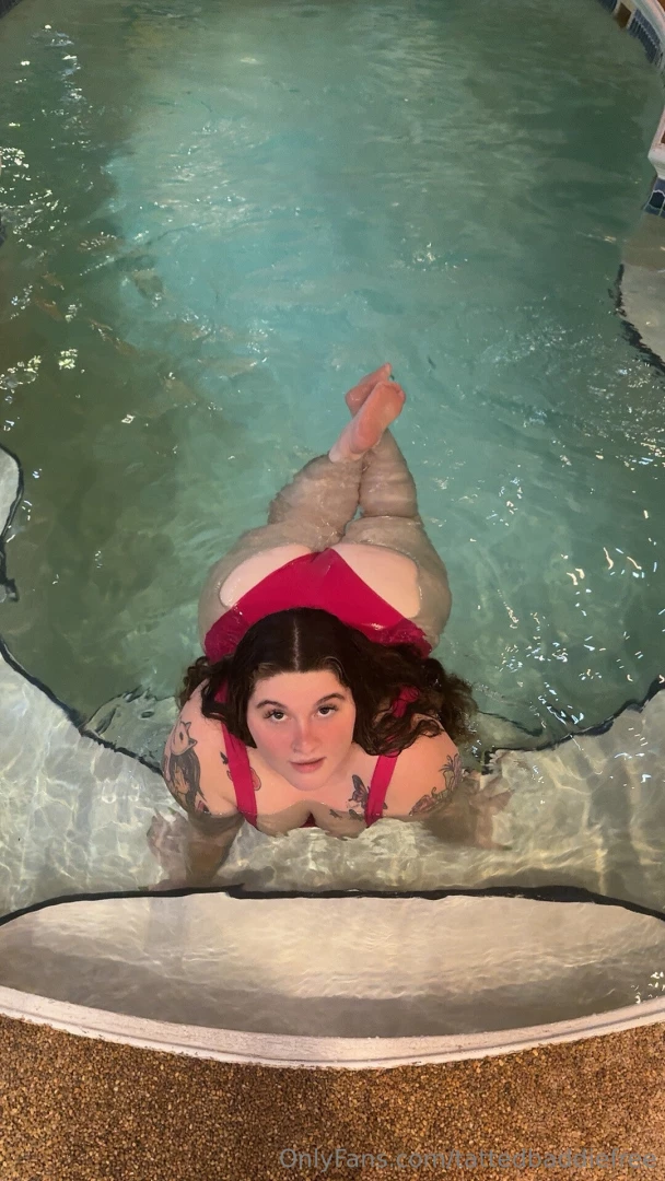 Wwyd if this beautiful mermaid swam up to your shore tip 5 and i ll 