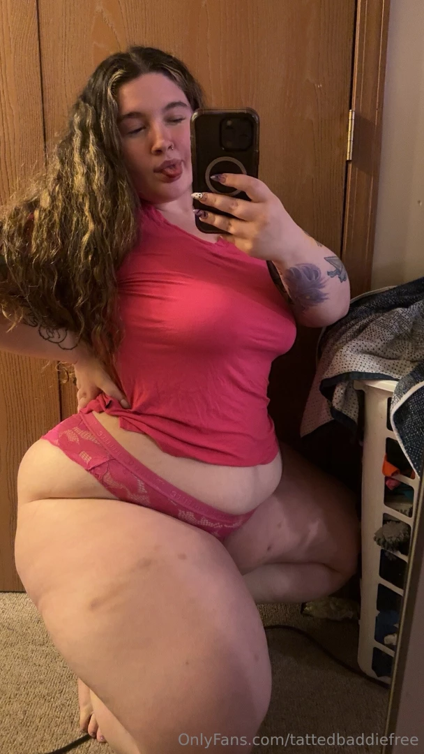 Tip me 5 and maybe i ll show you all my tattoos 